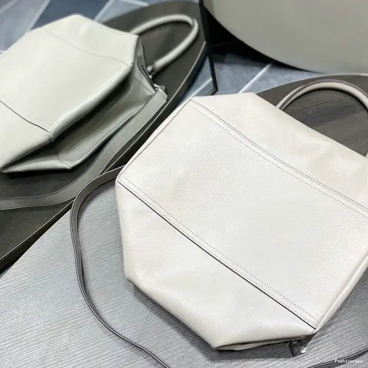 Fashionrepsfam ru 2209SW0047 Givenchy Bag 0626